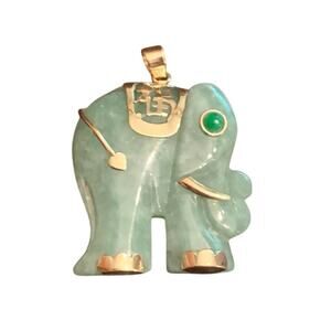 14K Gold and Jade Elephant Pendant Vintage